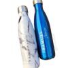 dos termos botellas de acero color blanco y azul personalizada con nombre en grabado laser para regalo