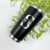 termo 20oz negro grabado en laser con nombre personalizado