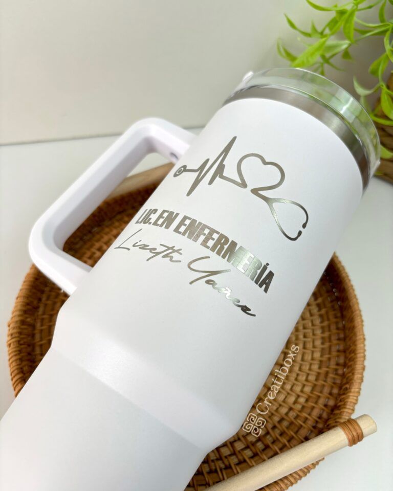 termo 40oz blanco regalo personalizado en grabado laser con nombre electrocardiograma estetoscopio para enfermera