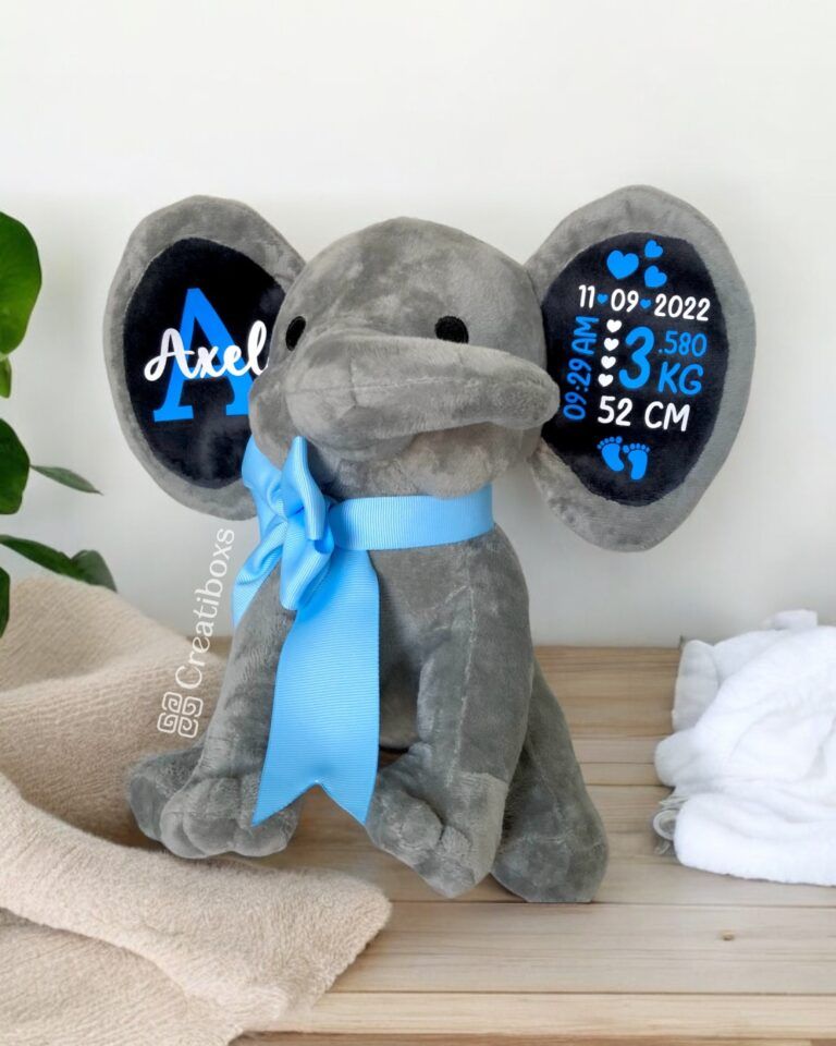 Elefante de peluche con liston azul personalizado regalo para bebe