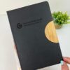 libreta color negro de vinipiel con bambu personalizada con logo en grabado laser para regalo articulos promocionales