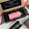 Kit de regalo para padrinos con dos termos personalizados uno rosa y uno negro en caja personalizada con petición de padrinos