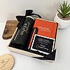 Kit regalo corporativo con termo delgado 590ml, libreta y bolígrafo personalizados, más tarjeta incluida.