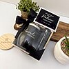 Kit regalo personalizado con termo de 360ml y bolígrafo, incluye tarjeta; presentado en caja de regalo decorada, ideal para sorprender en cualquier ocasión.