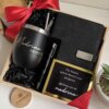 Kit regalo personalizado con tarjeta, termo vinero 360ml, libreta con broche magnético y bolígrafo. Un detalle único para sorprender en momentos especiales.